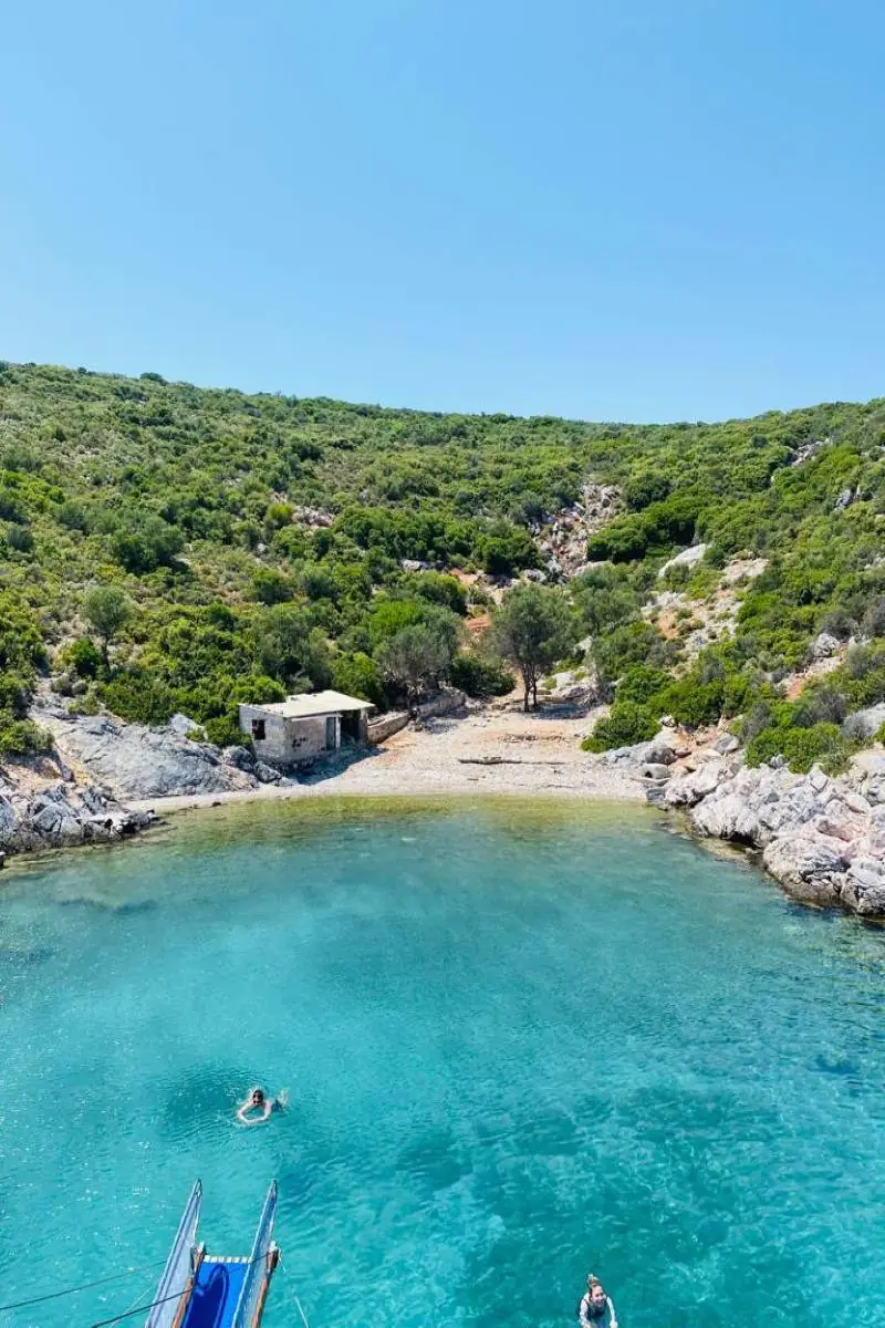 Cennet Adası, Çeşme